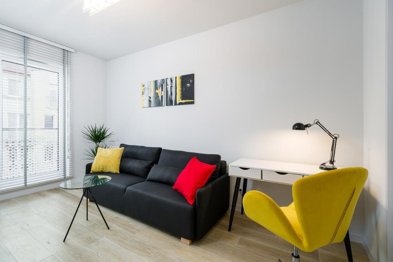 Apartments Poznan Fabryczna By Renters Exterior foto